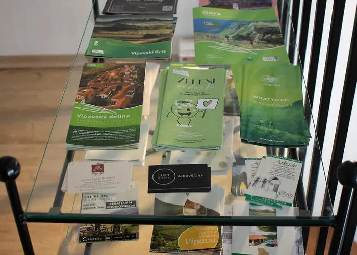 Borea - Sobe Budanje Pansiyon Vipava